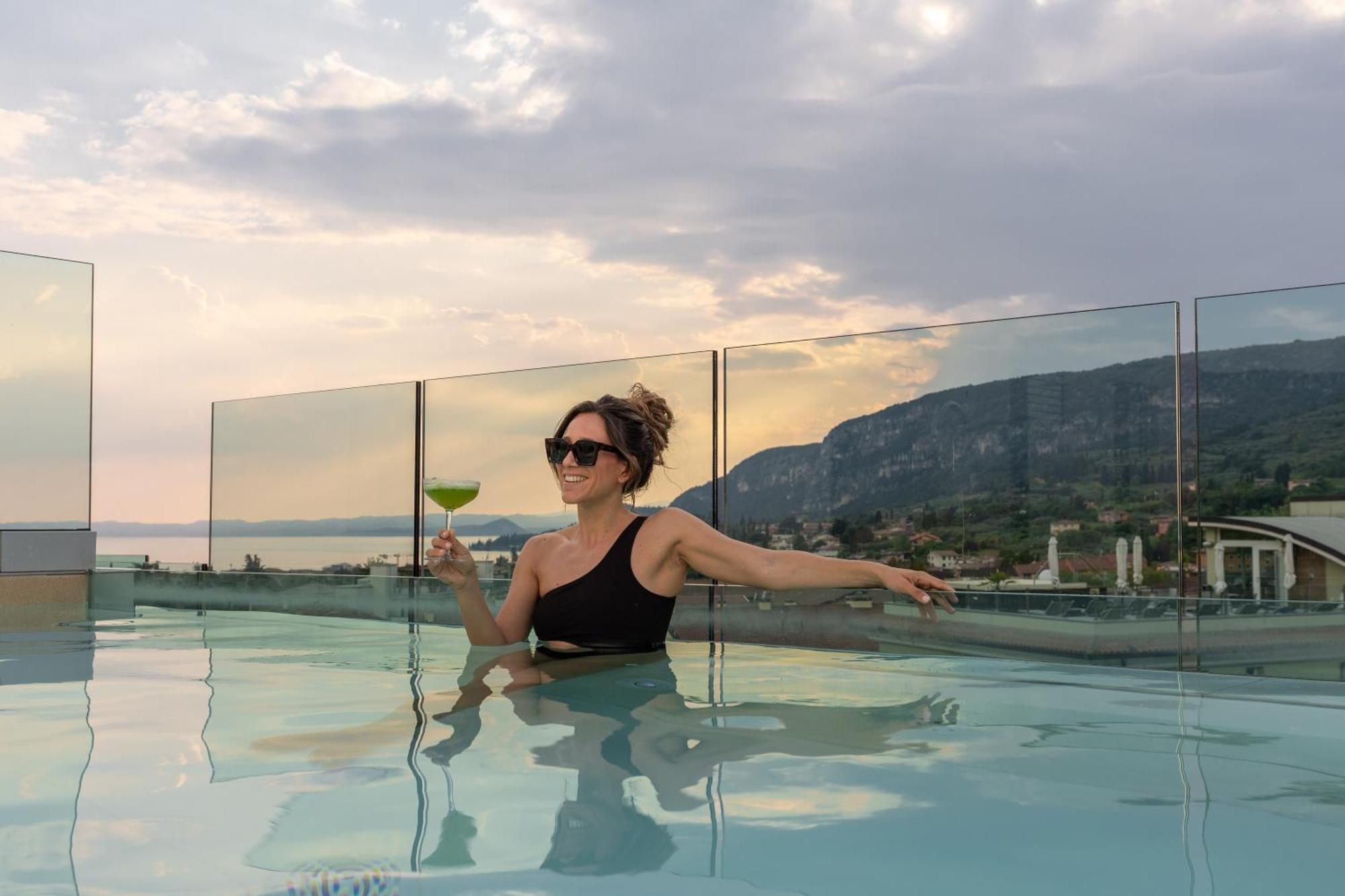 Hotel Italia การ์ดา ภายนอก รูปภาพ